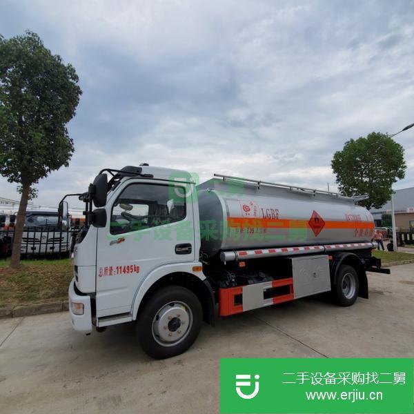 陜西出售二手東風(fēng)多利卡8噸油罐車(chē)
