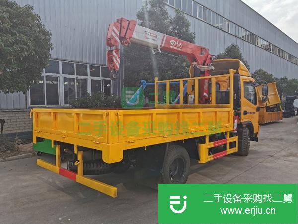 河南出售二手風(fēng)馳3.5噸95馬力隨車吊