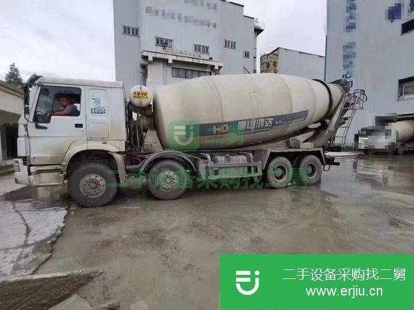 山東出售二手14年國四豪沃混凝土攪拌車
