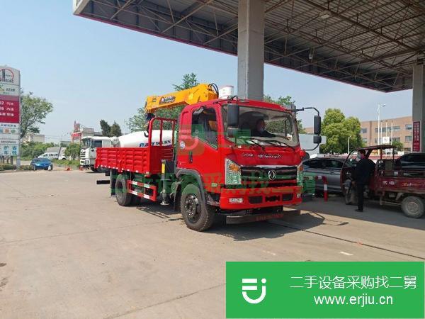 河南出售二手東風(fēng)黃牌5噸隨車(chē)吊