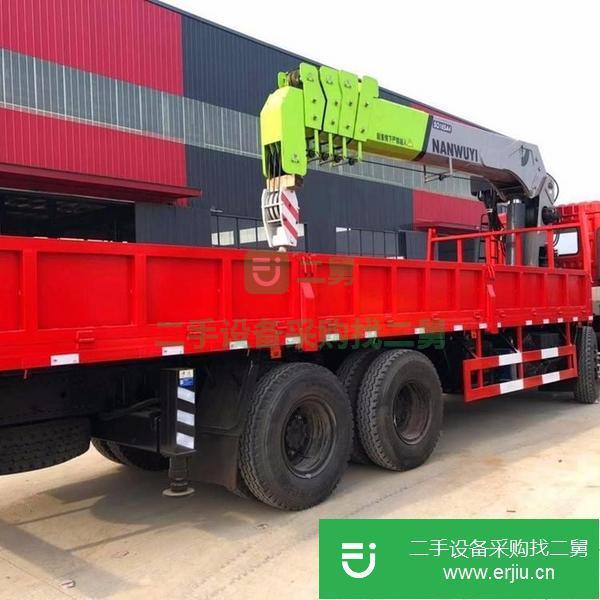 江蘇出售二手東風(fēng)華神T5前四后八14噸隨車吊