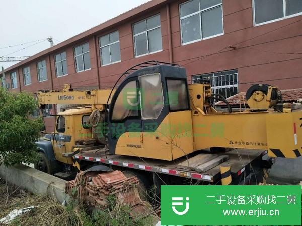 山東出售二手2010年柳工八噸汽車(chē)吊