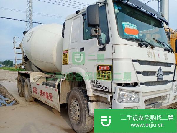 山東出售二手14年豪沃攪拌車后八輪國四大12方380馬力