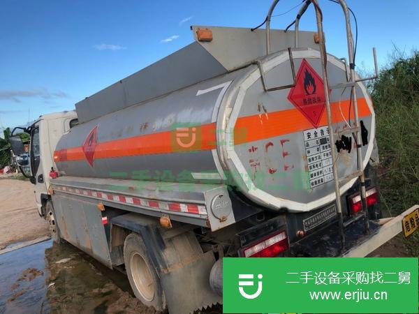 廣東出售二手5噸油罐車手續齊全價格優惠車況極好