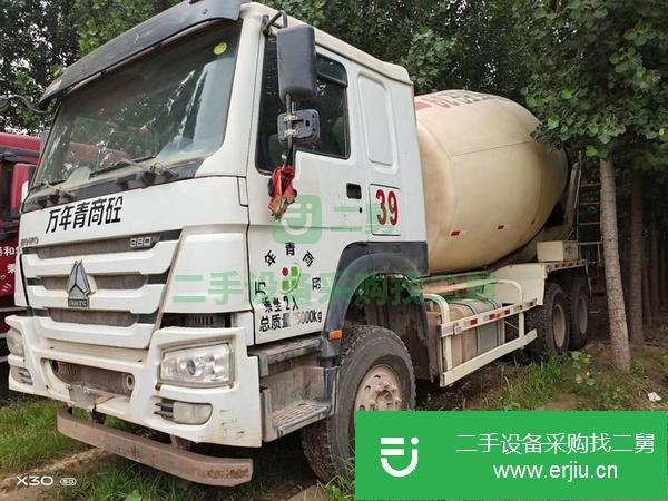 山東出售二手19年豪沃攪拌車，中集凌宇罐大14拉17方