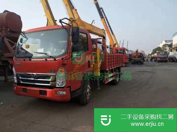 廣東出售二手中國重汽6.3.噸130馬力隨車吊分期包上戶