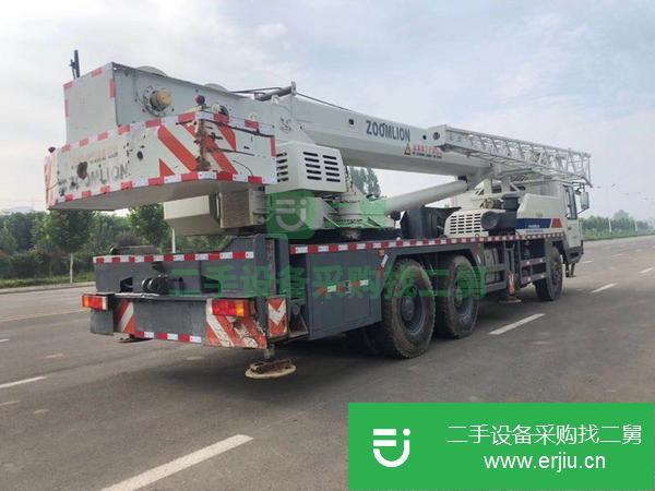 河南出售二手中聯吊車車況非常好原車原版