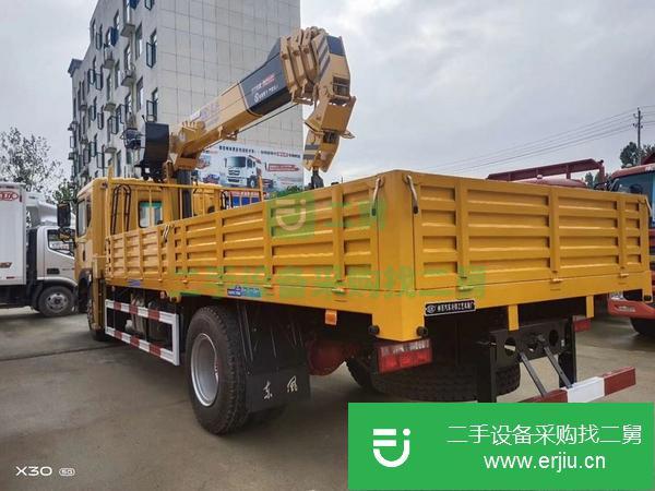 云南出售二手東風吊車，玉柴200馬力 法士特8檔變速箱 1000鋼絲胎 后橋10噸