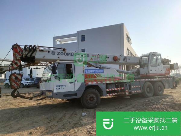河北出售二手中聯(lián)25V吊車車況好無事故