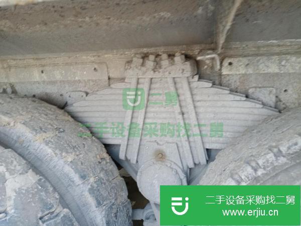 山東出售二手后八輪豪沃攪拌車  國四 大12方 380馬力
