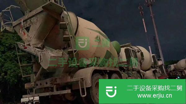 湖南出售二手8方豪曼攪拌車，包提檔手續齊全