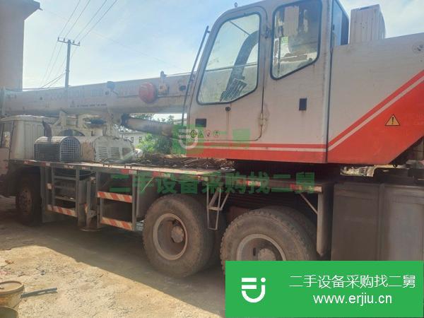 山東出售二手中聯(lián)重科吊車