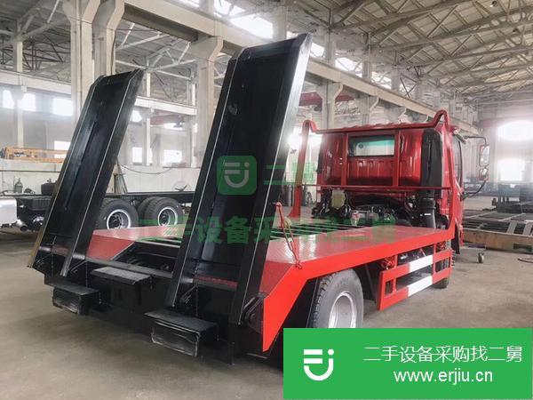 廣西出售二手全國上戶藍(lán)牌大運(yùn)挖機(jī)平板運(yùn)輸車