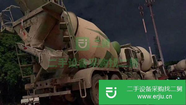 安徽出售二手豪曼攪拌車后八輪