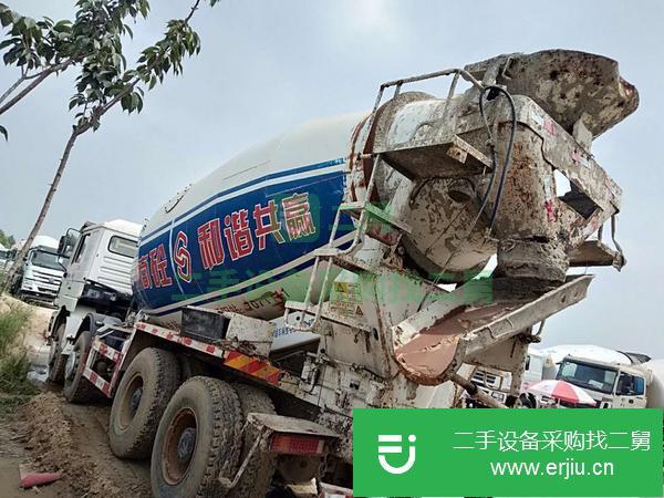 內蒙古出售二手德龍大十八方攪拌車