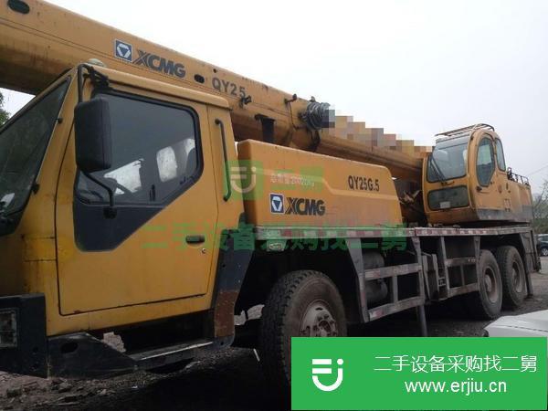 四川出售二手徐工吊車,大臂33米,車況好,空調好,保險審車到明年5月