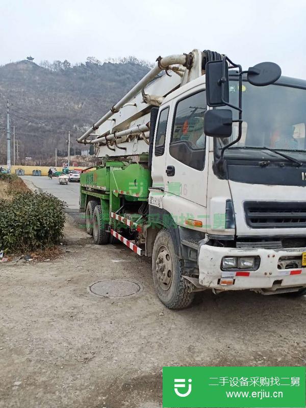 江蘇出售二手08年五十鈴37米泵車