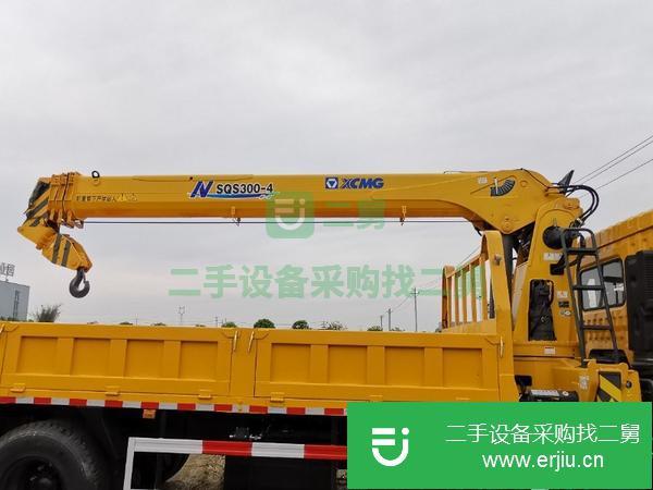 山東出售二手徐工12噸隨車吊全鋼制貨箱