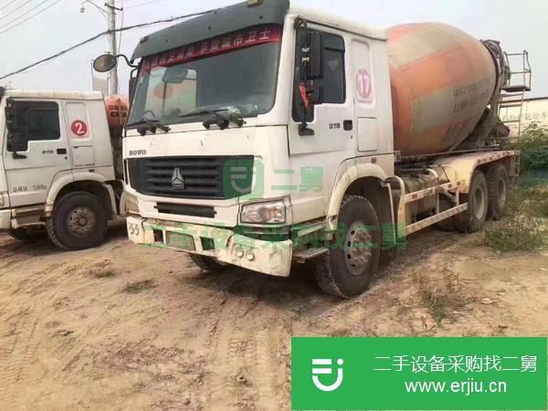 湖南出售二手大12方豪沃攪拌車，中聯上裝  車況好