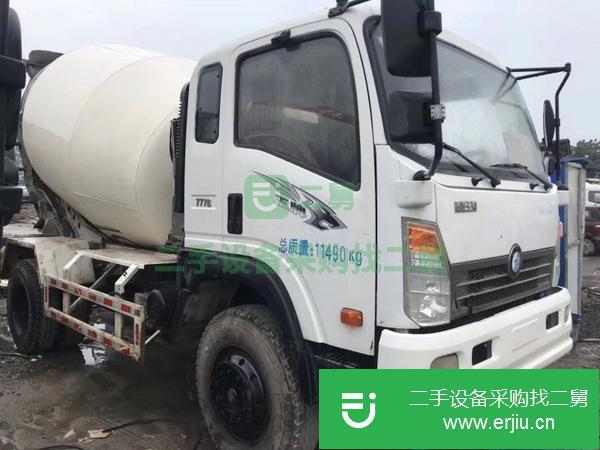重慶出售二手8方攪拌車,手續齊全,全國可提檔