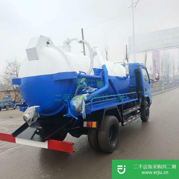 山東出售二手真空吸污車