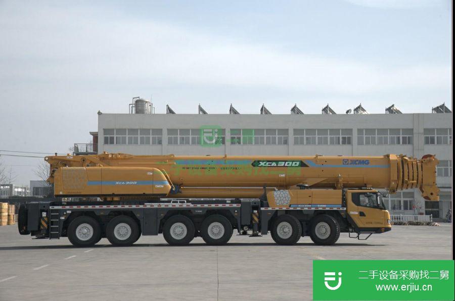 江蘇出售二手130噸長興汽車吊