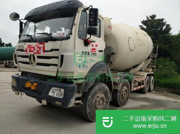 江蘇出售二手16年8月國四奔馳大二十方攪拌車