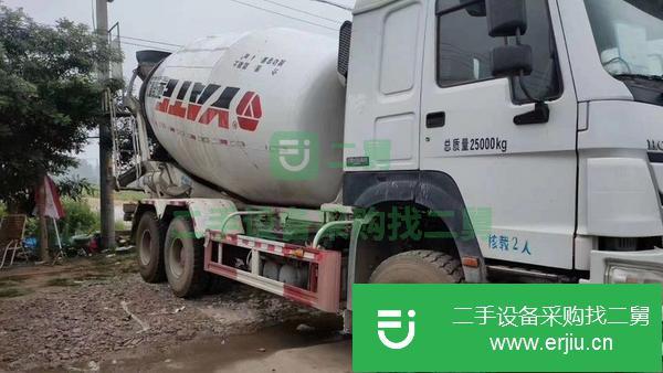 廣西出售二手國五攪拌車大14立方