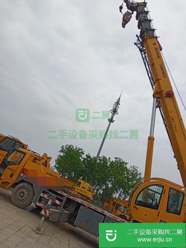 河北出售二手17年東岳25五節(jié)臂汽車吊國四