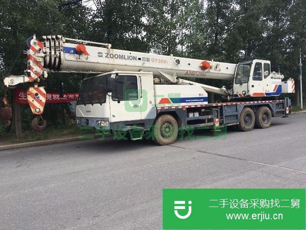 河南出售二手中聯30V5吊車先導操作車況一流