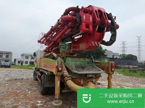 安徽出售二手國五三一兩橋37米泵車
