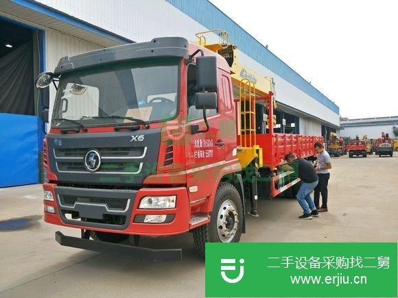 山西出售二手陜汽軒德10噸吊車，陜齒9檔，300MM大梁，電動門窗，空調(diào)前橋7噸