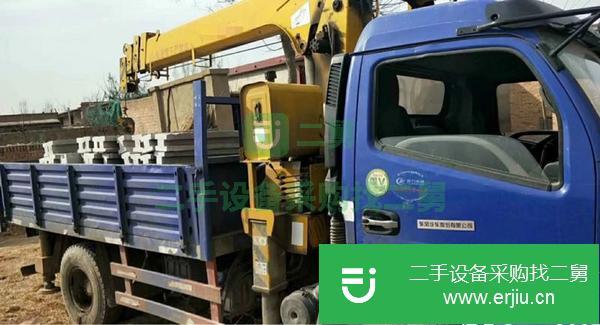 湖南出售騰宇5噸4節臂吊車，貨箱3.45米，上操作，有后支腿