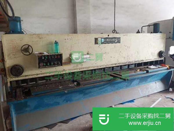 浙江出售二手無錫力云QC11Y-8x4米液壓閘式剪板機