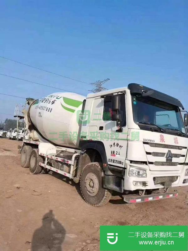 江西出售二手豪沃國五攪拌罐車