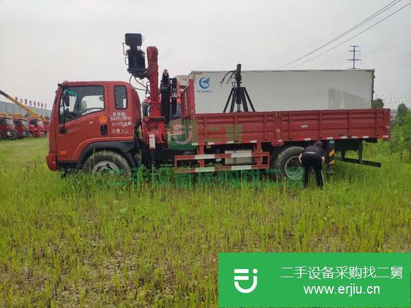 湖北出售二手大運折臂吊車，130馬力帶抓鐵器