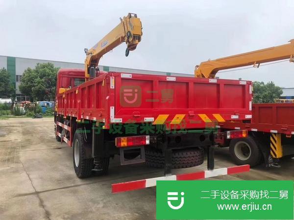 湖北出售二手陜汽軒德隨車吊配徐工6.3噸吊機