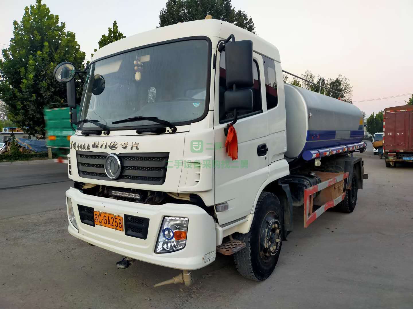 出售一臺東風灑水車 國五排放量