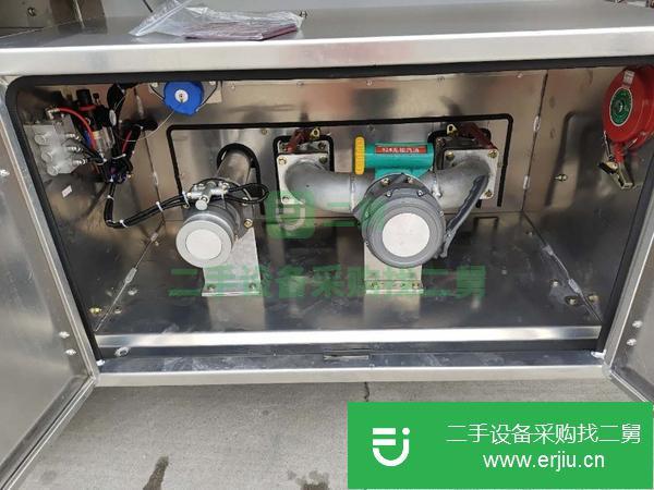 云南出售二手前四后八鋁合金油罐車
