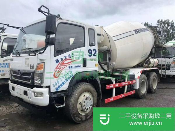 河南出售二手輕體后八輪混凝土攪拌車