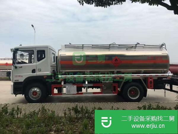 西藏出售二手不上牌東風(fēng)5噸油罐車