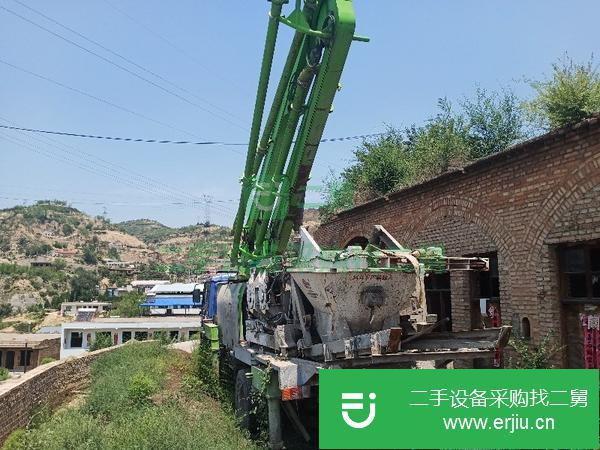 陜西出售二手金牛臂長21米泵車，攪拌一提