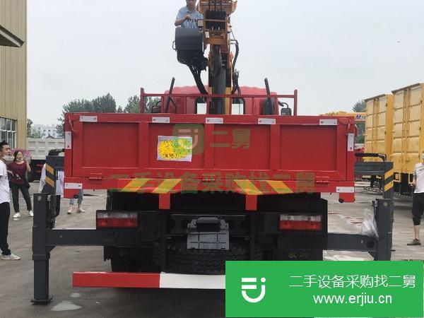 湖北出售二手東風吊車,暢行D1駕駛室