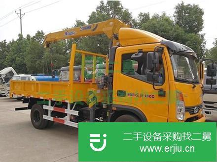 四川出售二手時風底盤上裝3.2噸吊機隨車吊