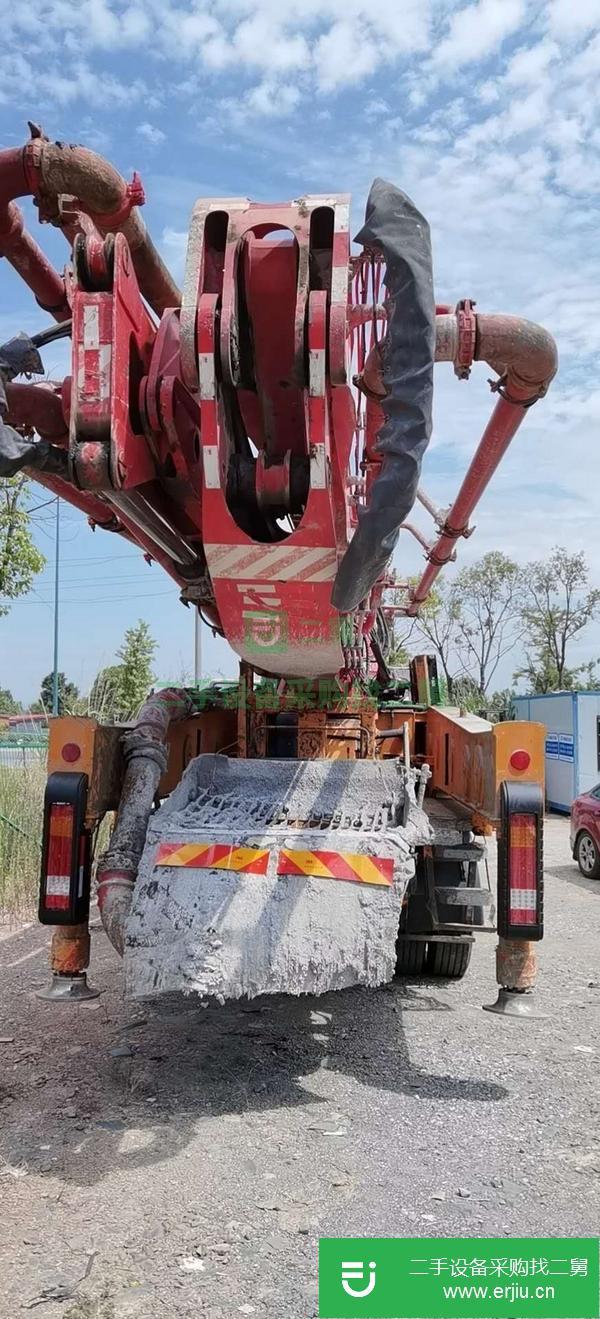 廣東出售二手奔馳49米泵車，車況相當好，正常干活，正常維護保養
