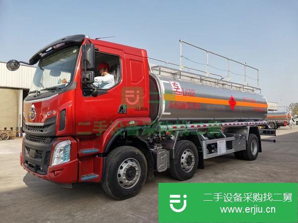 云南出售二手東風前四后四鋁合金240馬力油罐車