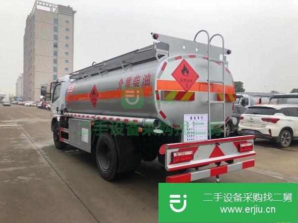 江蘇出售二手楚勝8噸國五油罐車