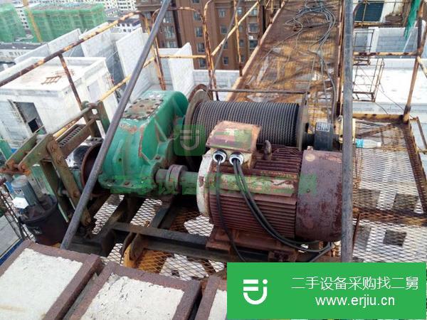 河南出售二手圣龍塔吊，雙回轉，截面1.615×2.5