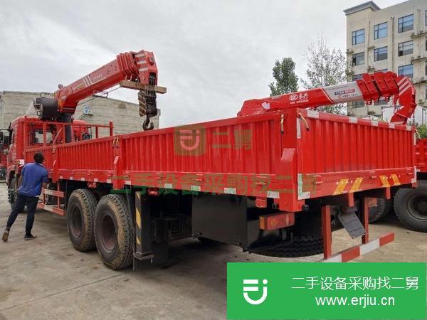 福建出售二手東風后八輪吊車 三一12噸吊機