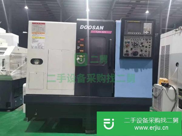 廣西出售二手斗山數控斜軌車床 帶排削器